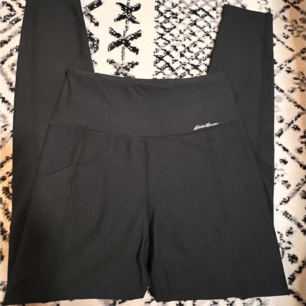Eddie Bauer Women's Black leggings
